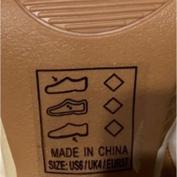 QUPID Slingback Sandals Heels Size  6 Neutral Beige Open Toe Block Heel - Picture 11 of 14